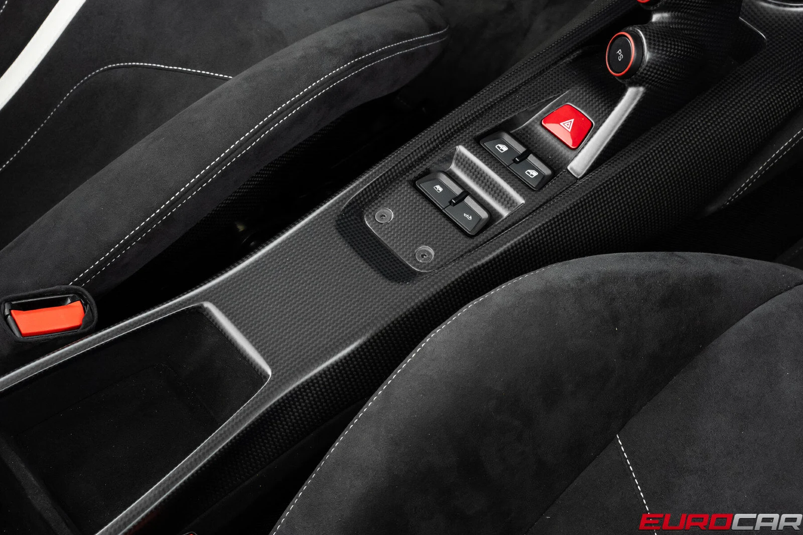 2020 Ferrari 488 Pista Spider, 25/30
