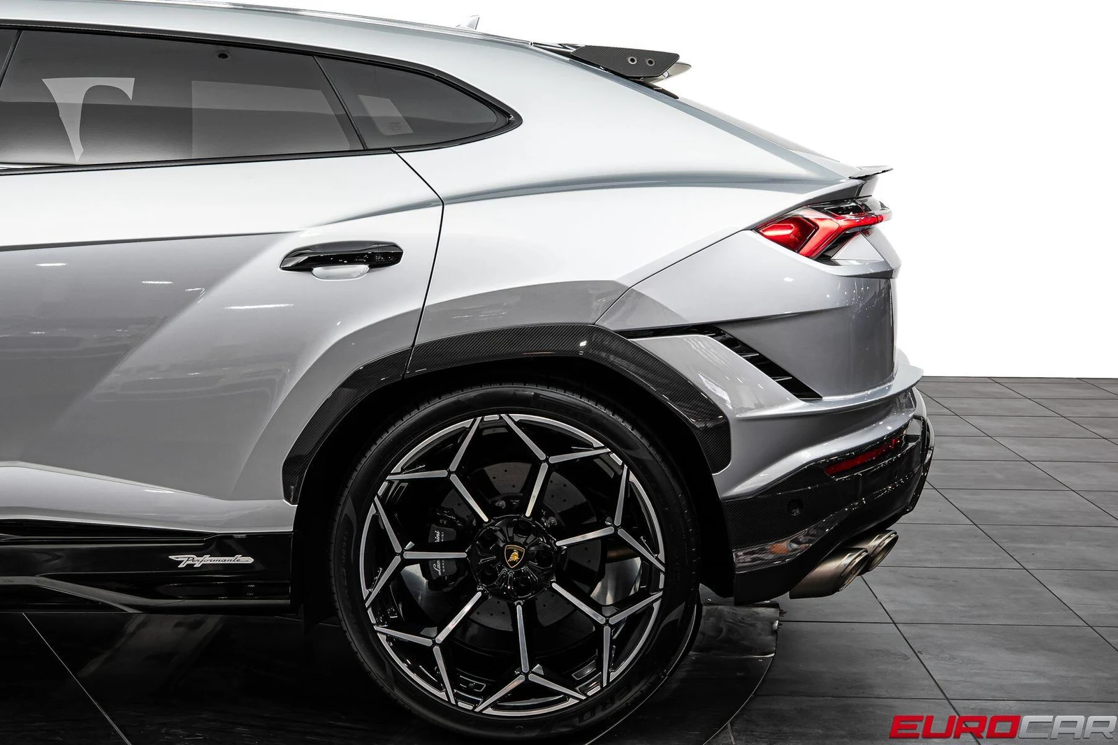 2024 Lamborghini Urus Performante, 16/30