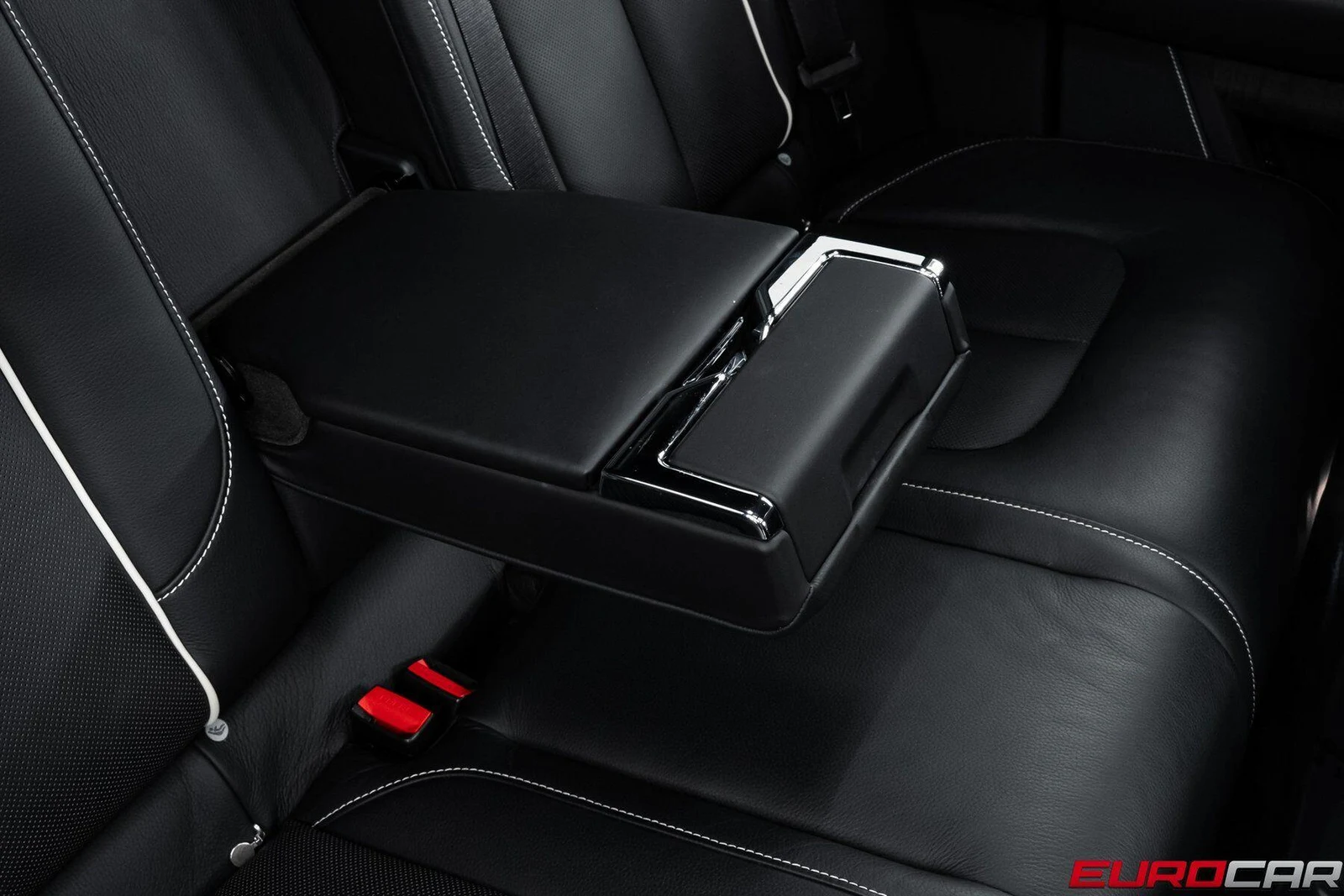 2020 Rolls-Royce Cullinan, 28/30