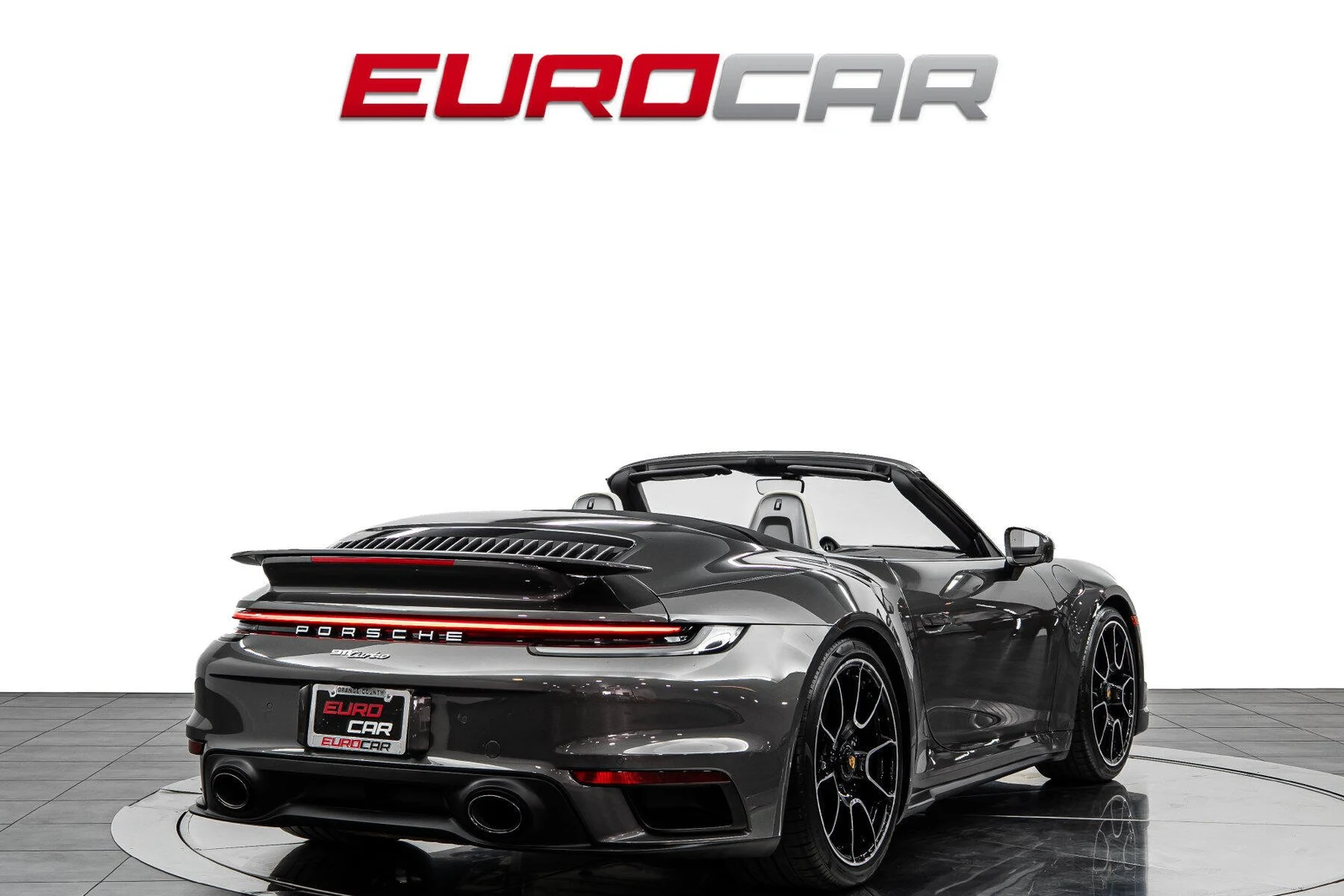 2022 Porsche 911 Turbo Cabriolet, 6/30