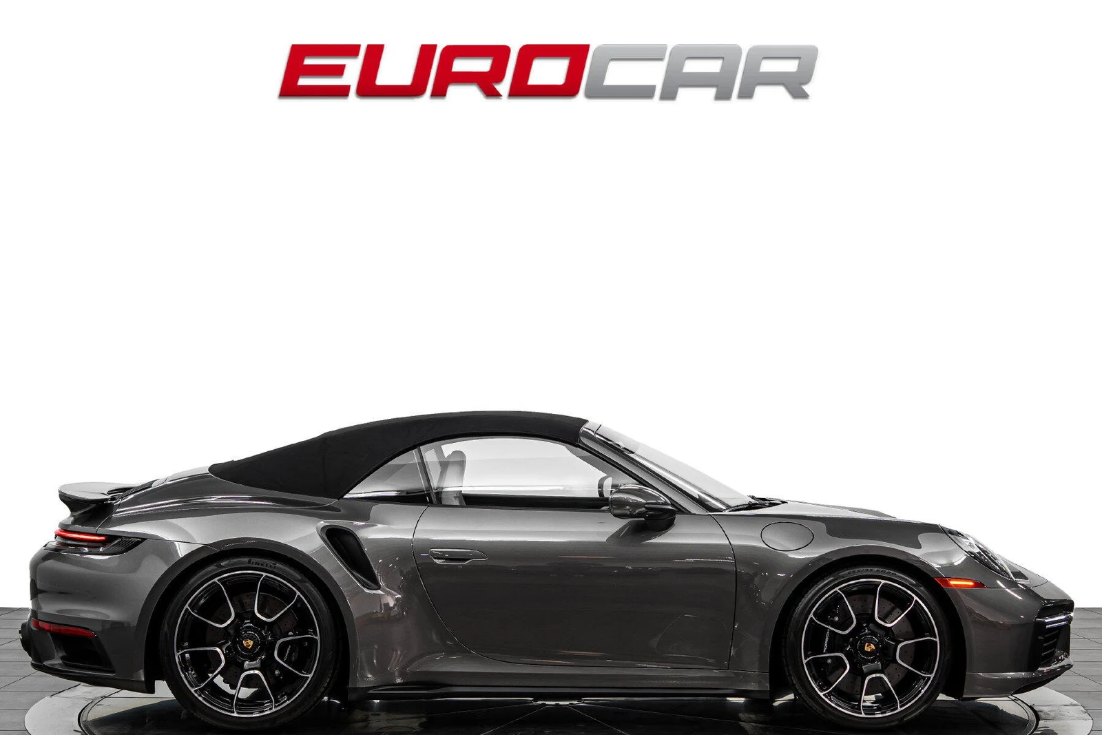 2022 Porsche 911 Turbo Cabriolet, 7/30