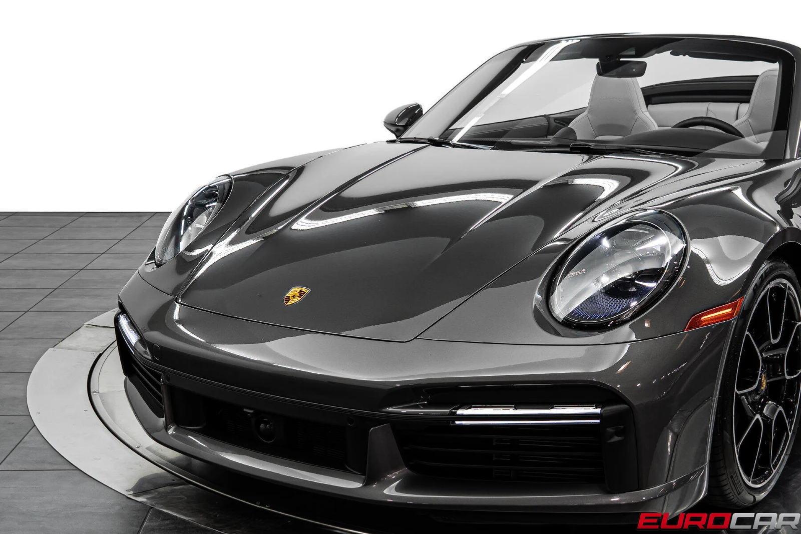 2022 Porsche 911 Turbo Cabriolet, 13/30