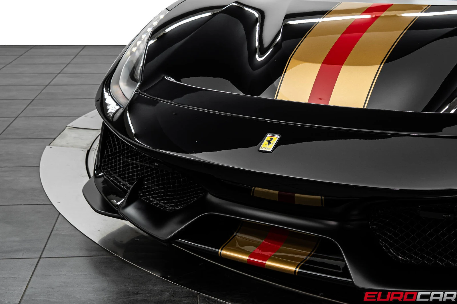 2020 Ferrari 488 Pista, 12/30