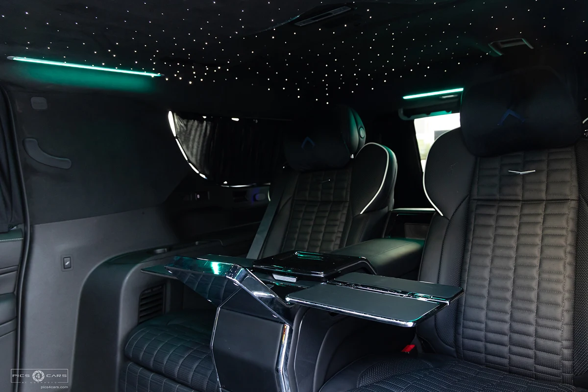 2022 Cadillac Escalade ESV Sport Platinum interior, seats