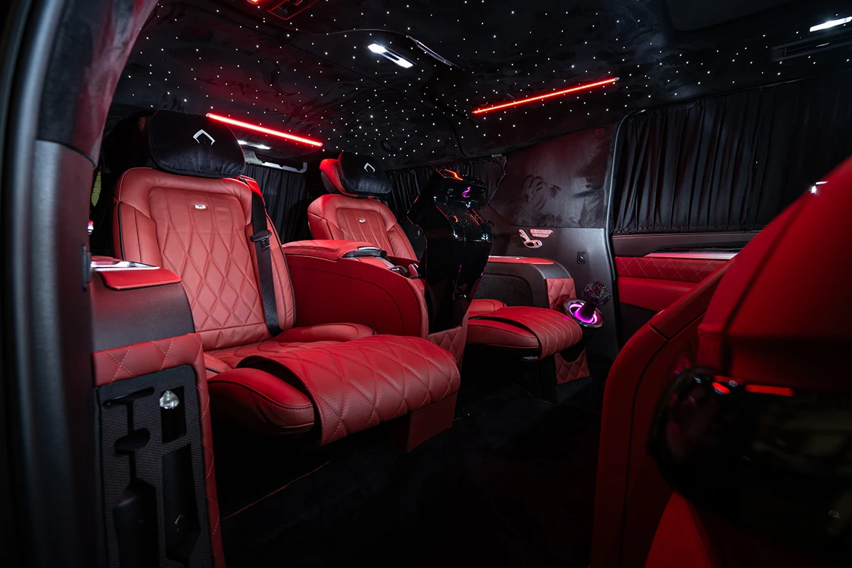 2025 Cadillac Escalade ESV Sport interior, seats