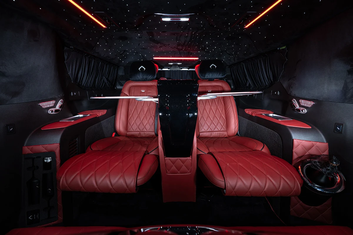 2025 Cadillac Escalade ESV Sport interior, seats