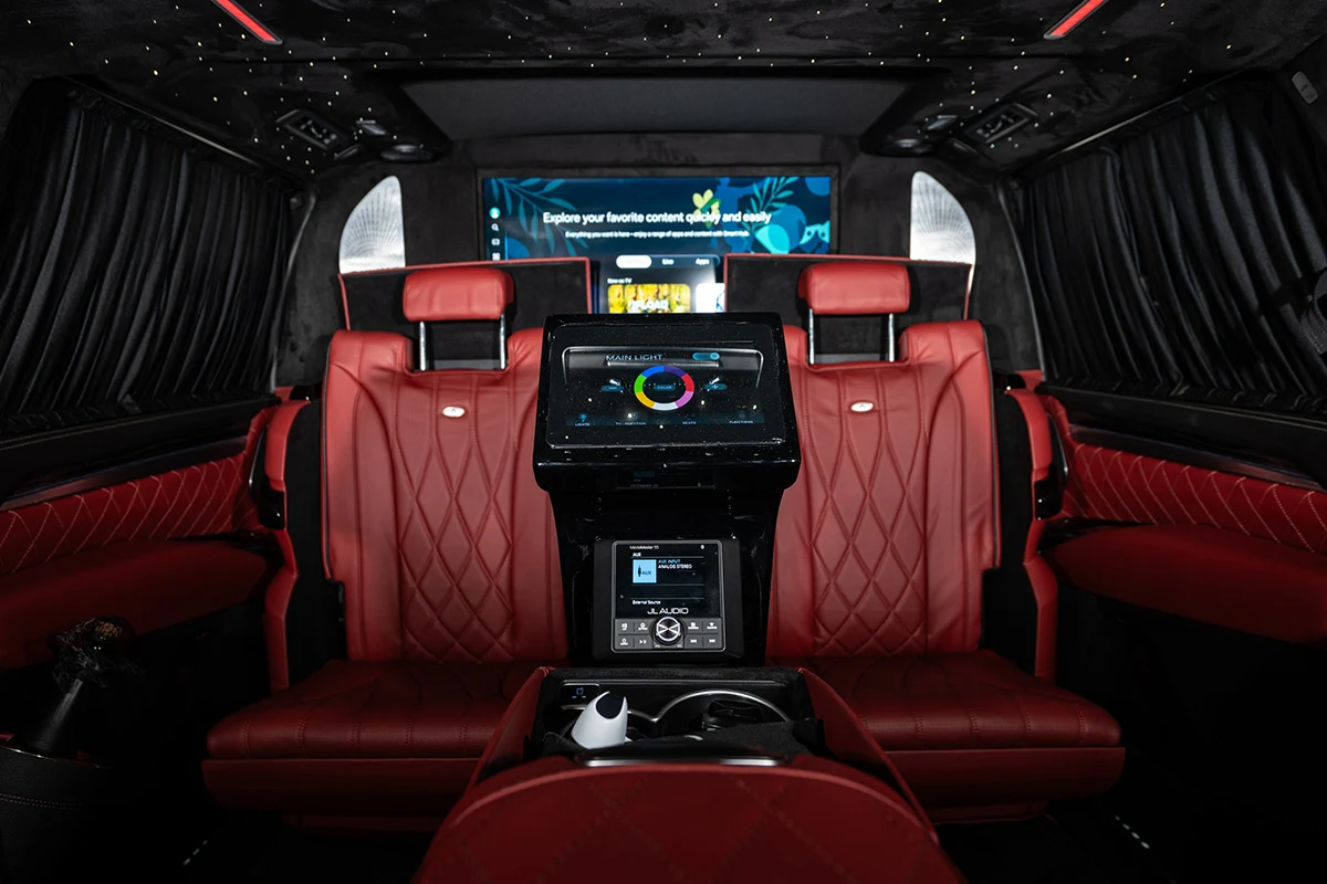 2025 Cadillac Escalade ESV Sport interior, seats