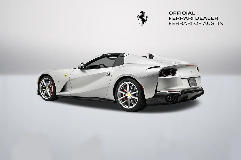2021 Ferrari 812 GTS, 6/30