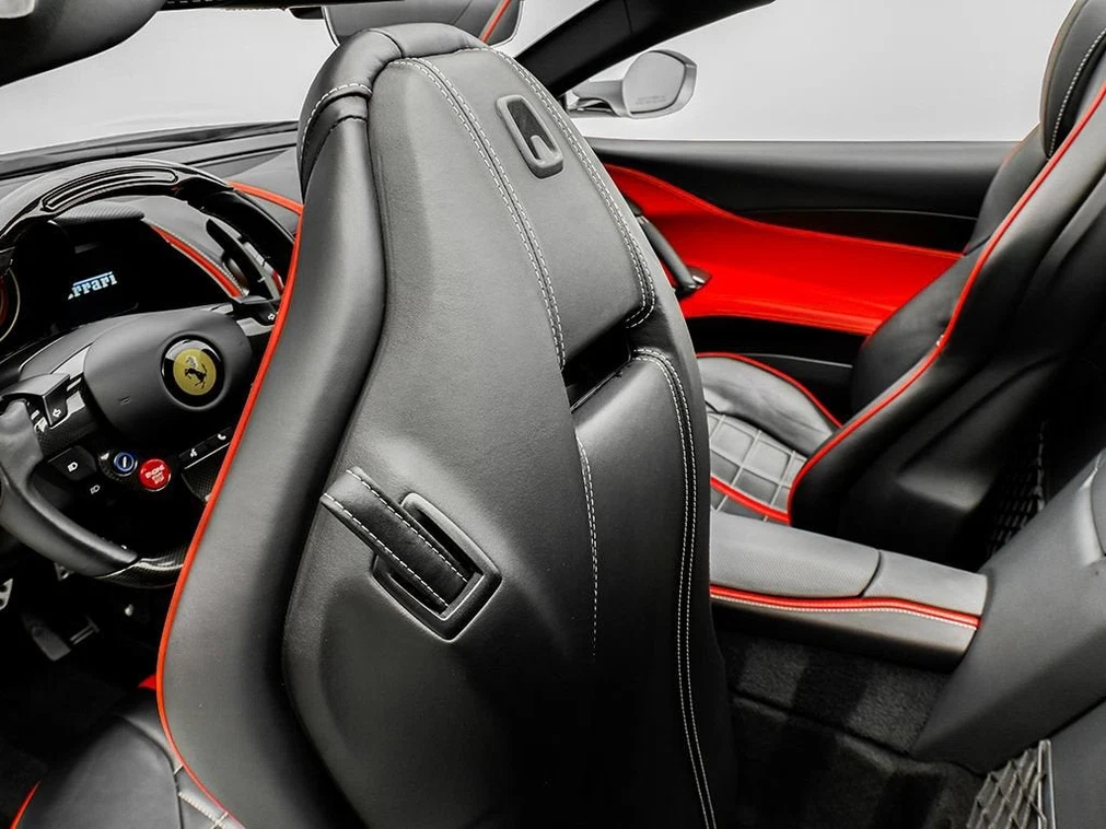 2021 Ferrari 812 GTS, 12/30