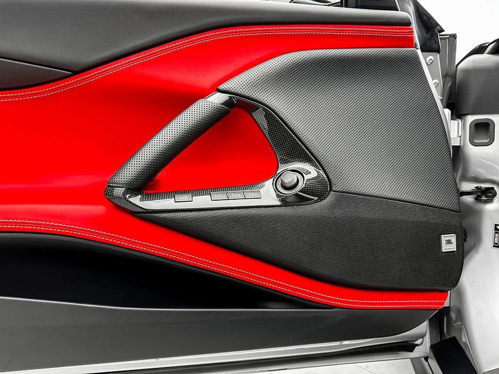 2021 Ferrari 812 GTS, 19/30