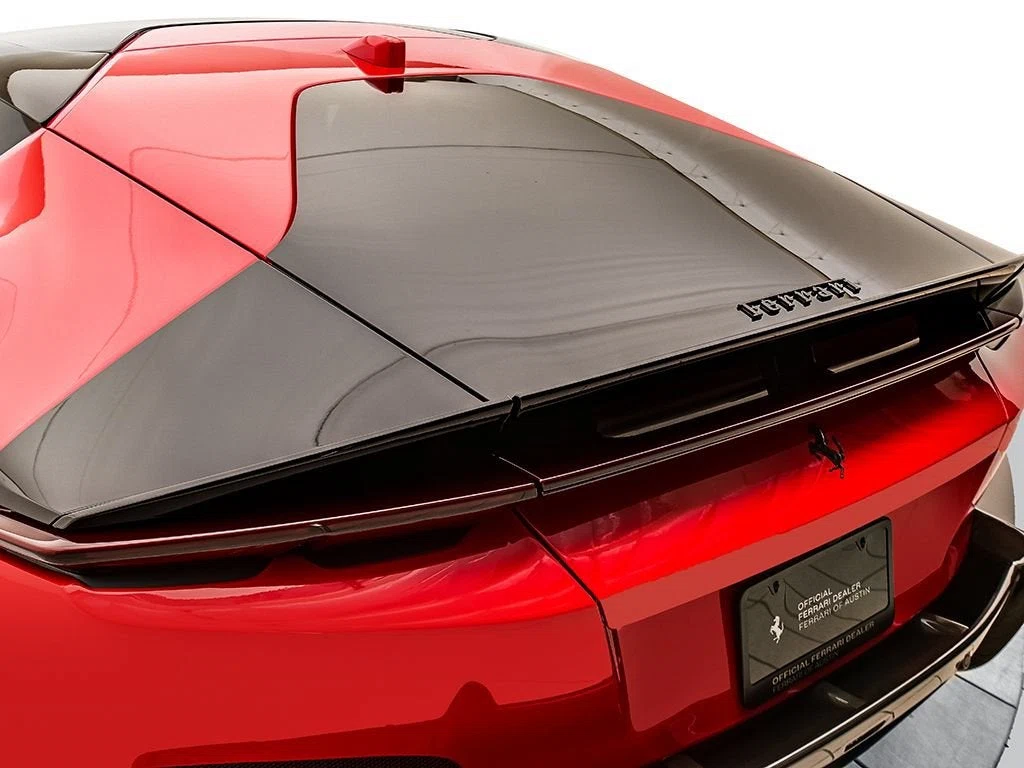 2025 Ferrari 12Cilindri, 9/30