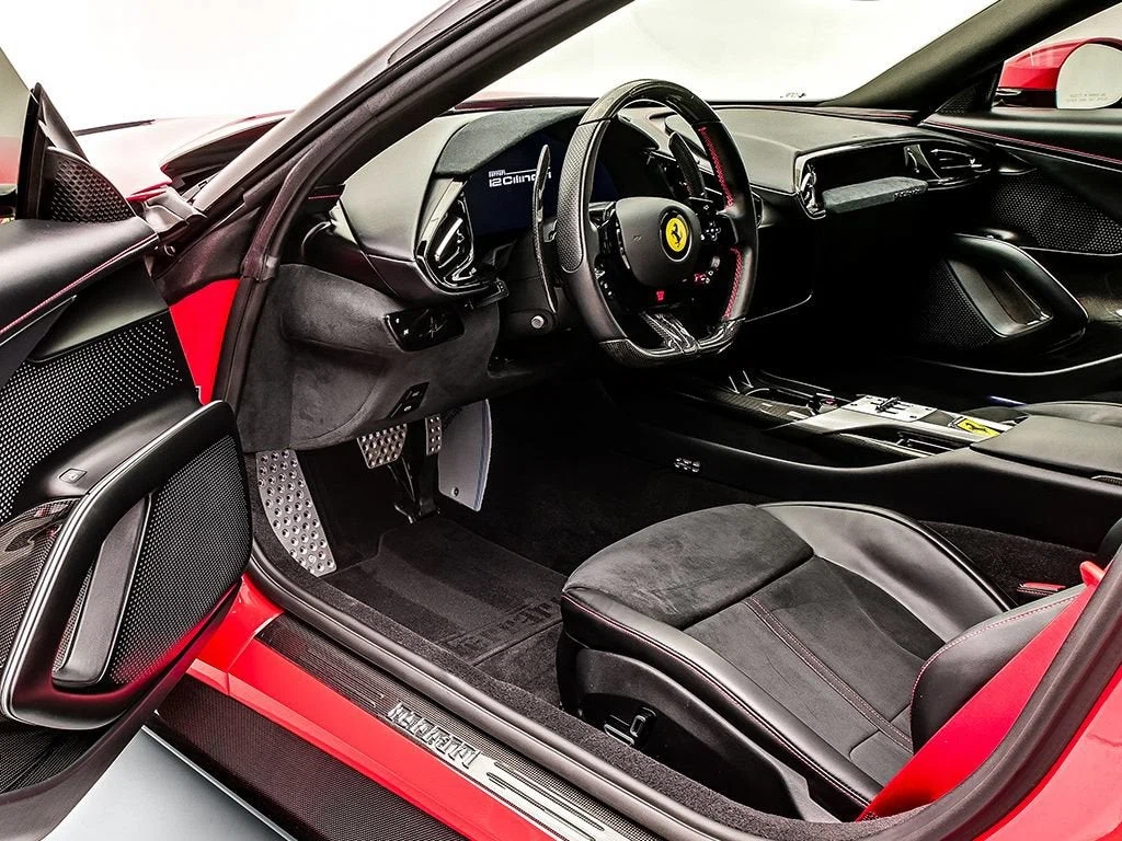 2025 Ferrari 12Cilindri, 10/30