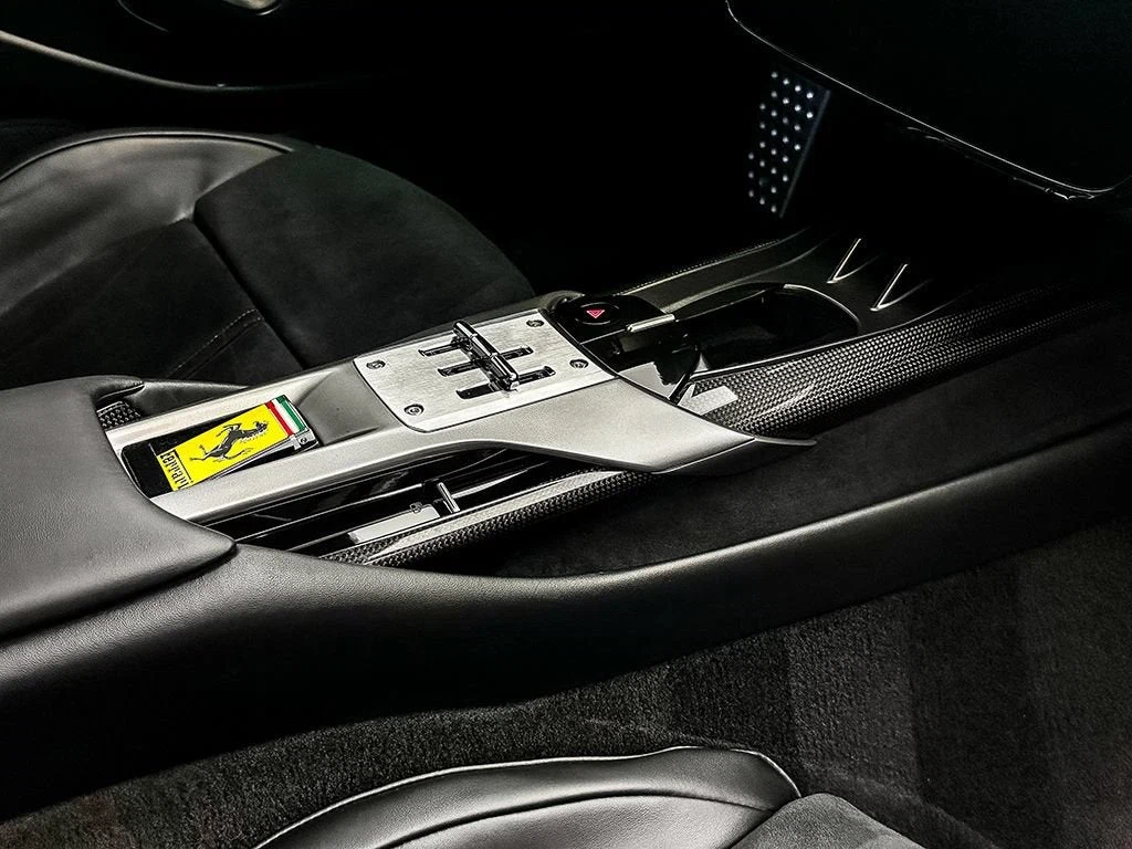 2025 Ferrari 12Cilindri, 16/30