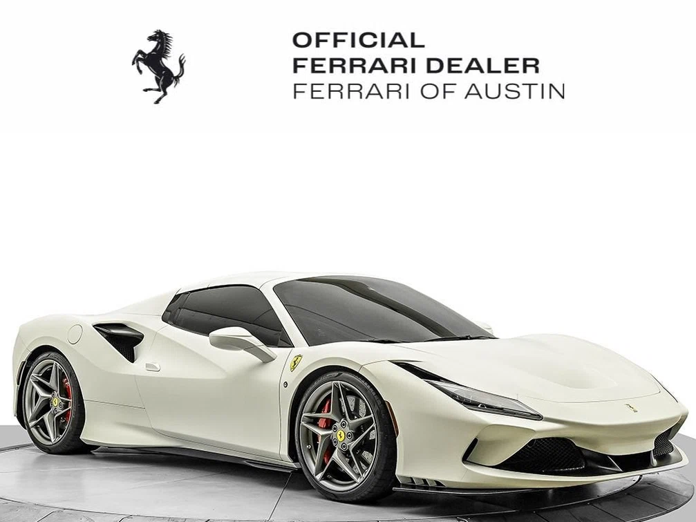 2022 Ferrari F8 Spider, 2/30
