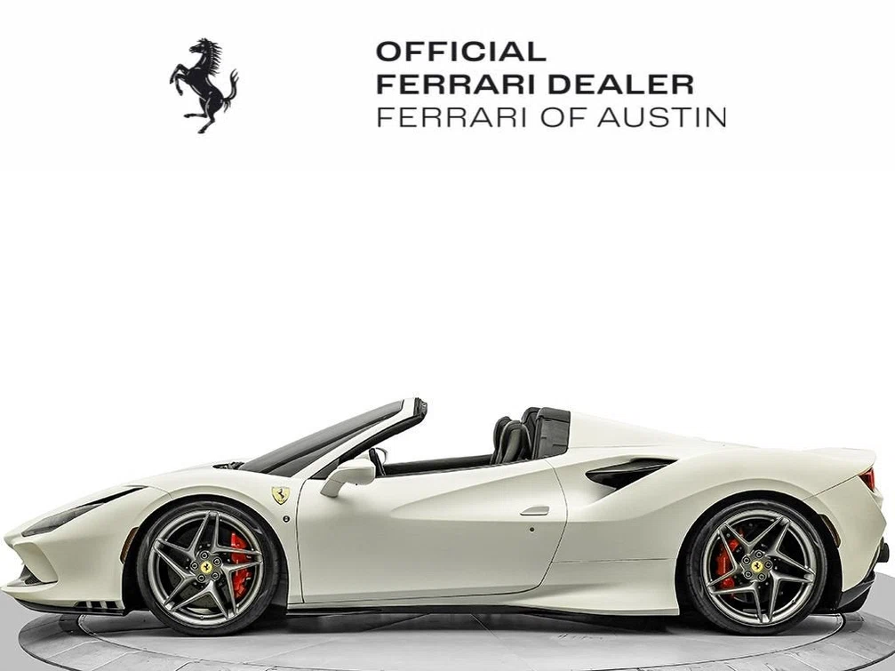 2022 Ferrari F8 Spider, 5/30