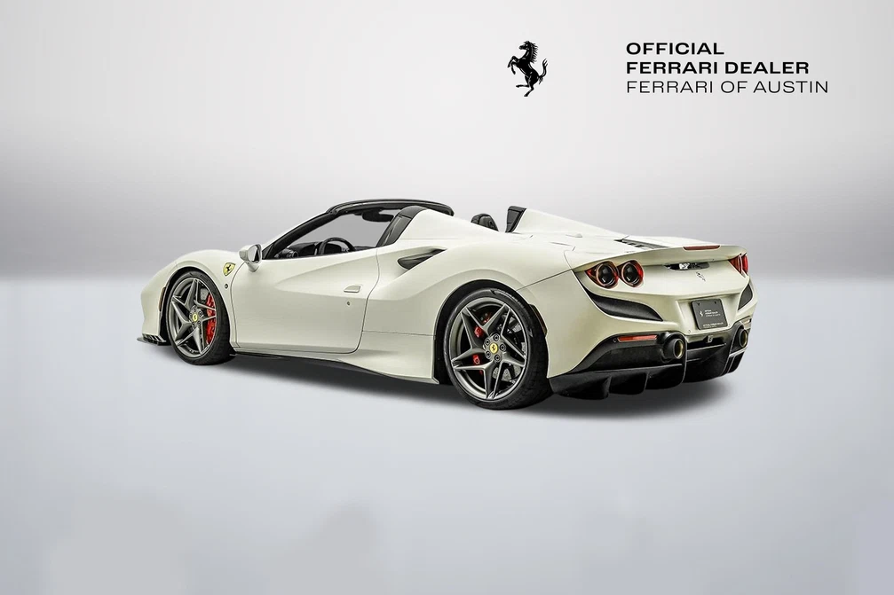 2022 Ferrari F8 Spider, 6/30