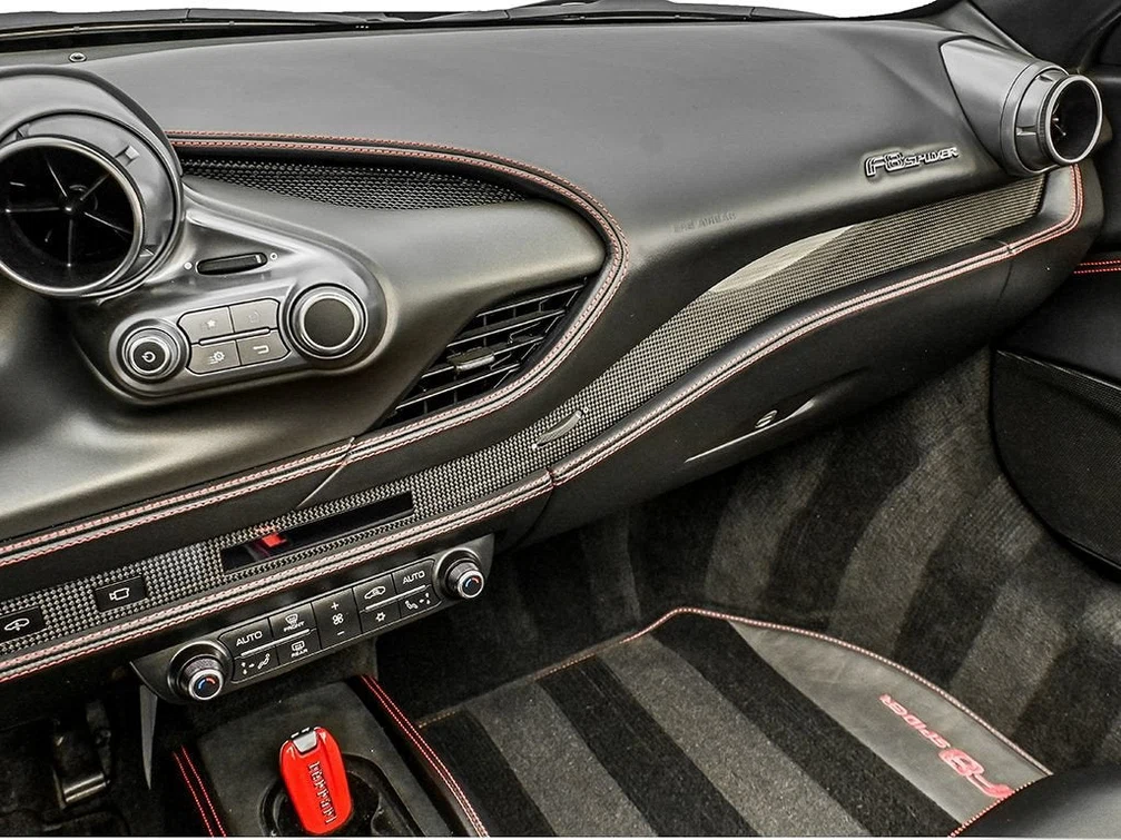 2022 Ferrari F8 Spider, 14/30