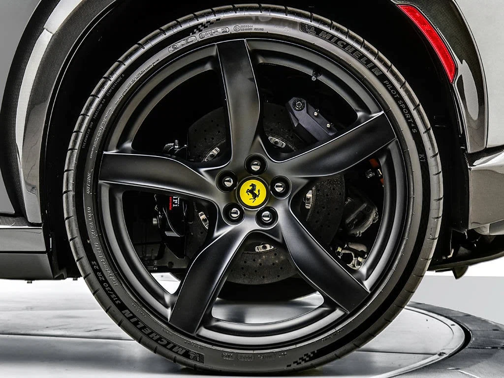 2026 Ferrari Purosangue, 24/30