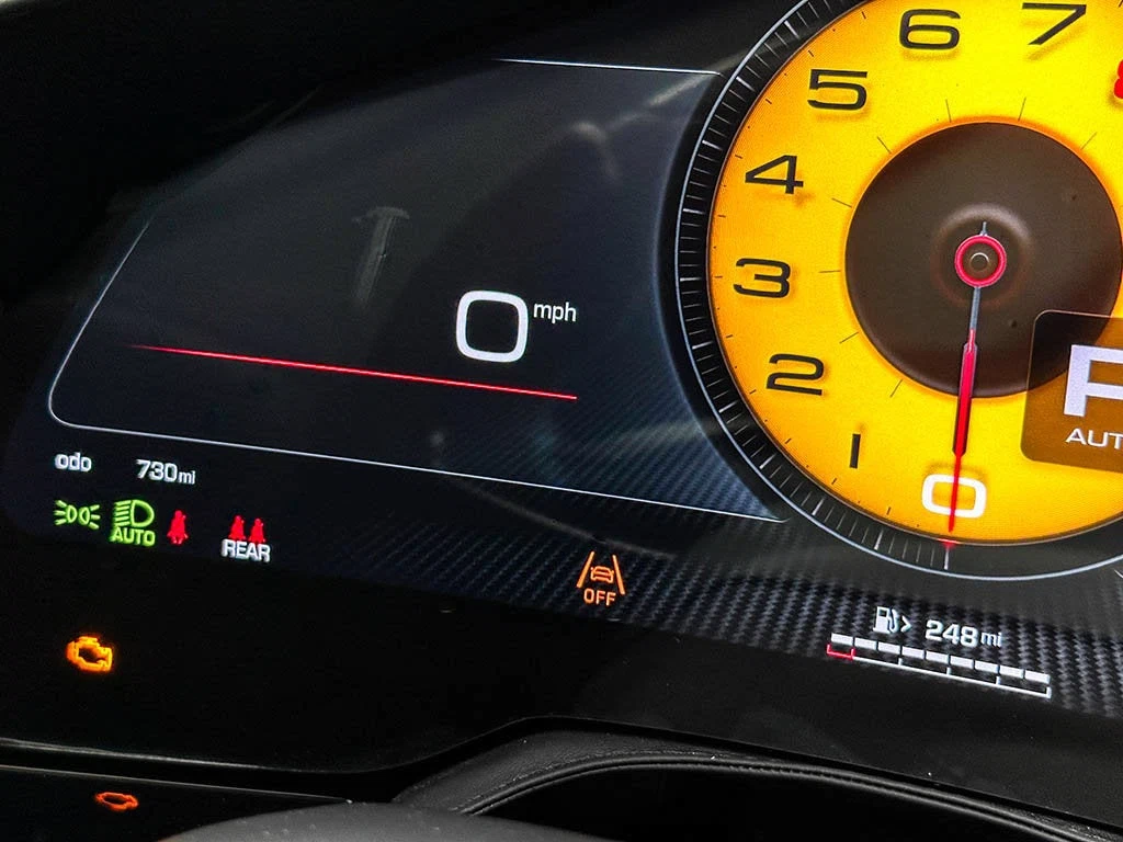 2026 Ferrari Purosangue, 28/30
