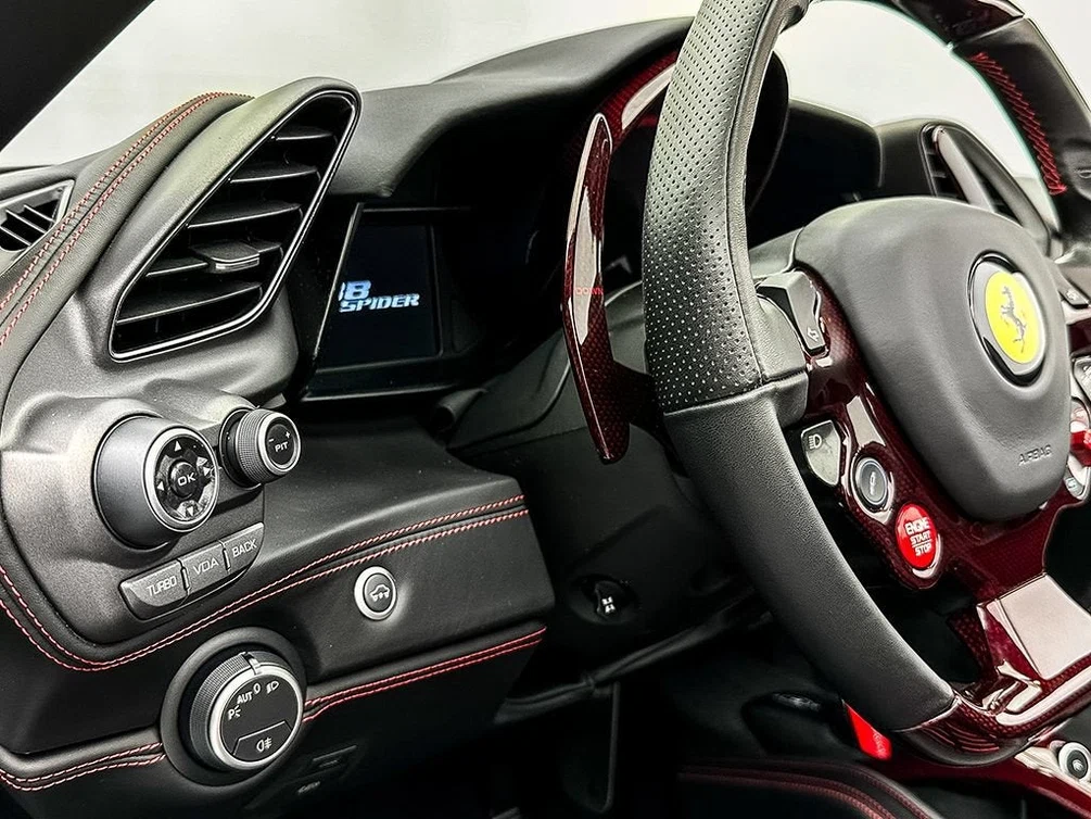 2019 Ferrari 488 Spider, 10/30