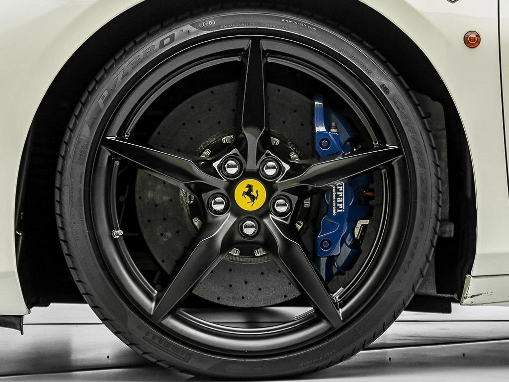 2017 Ferrari 488 Spider, 24/30