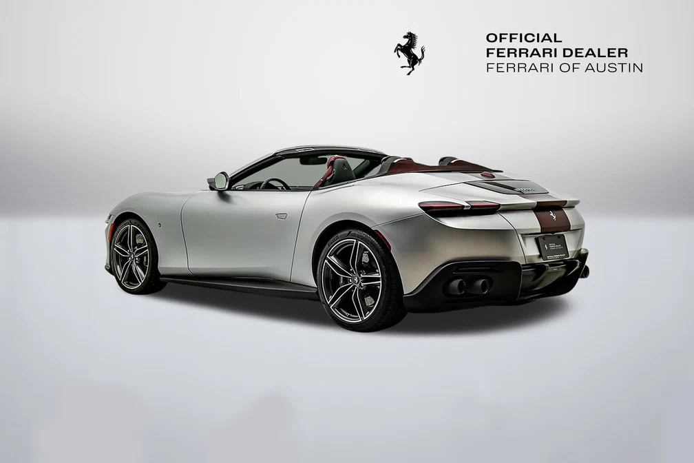 2025 Ferrari Roma Spider, 6/30
