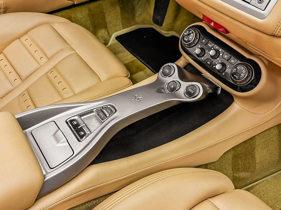 2010 Ferrari California, 15/30