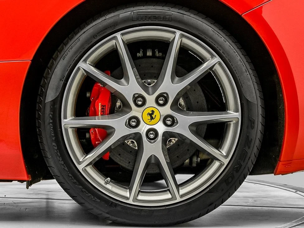 2010 Ferrari California, 21/30