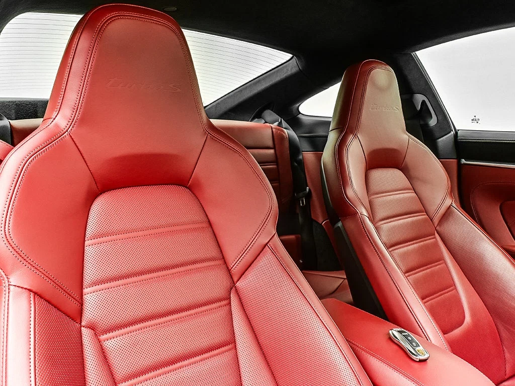 2021 Porsche 911 (992.1) Turbo S, 18/30