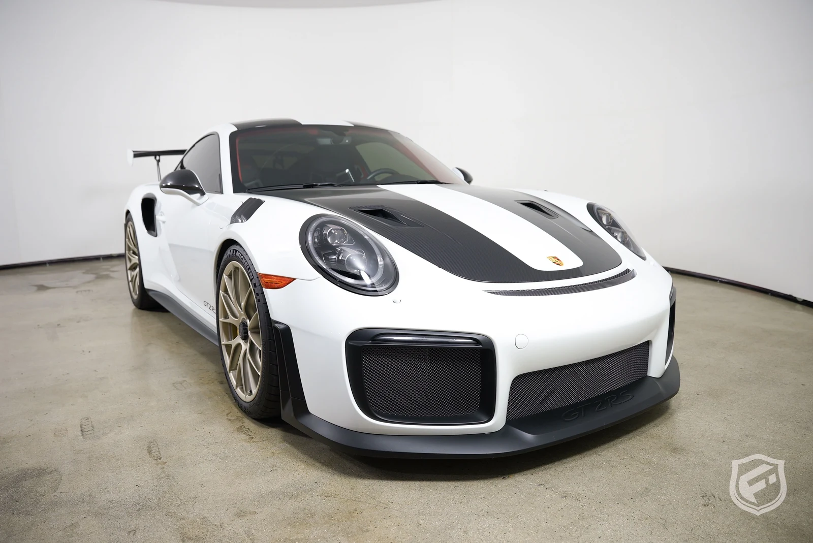 2018 Porsche 911 GT2 RS (991.2), 19/20