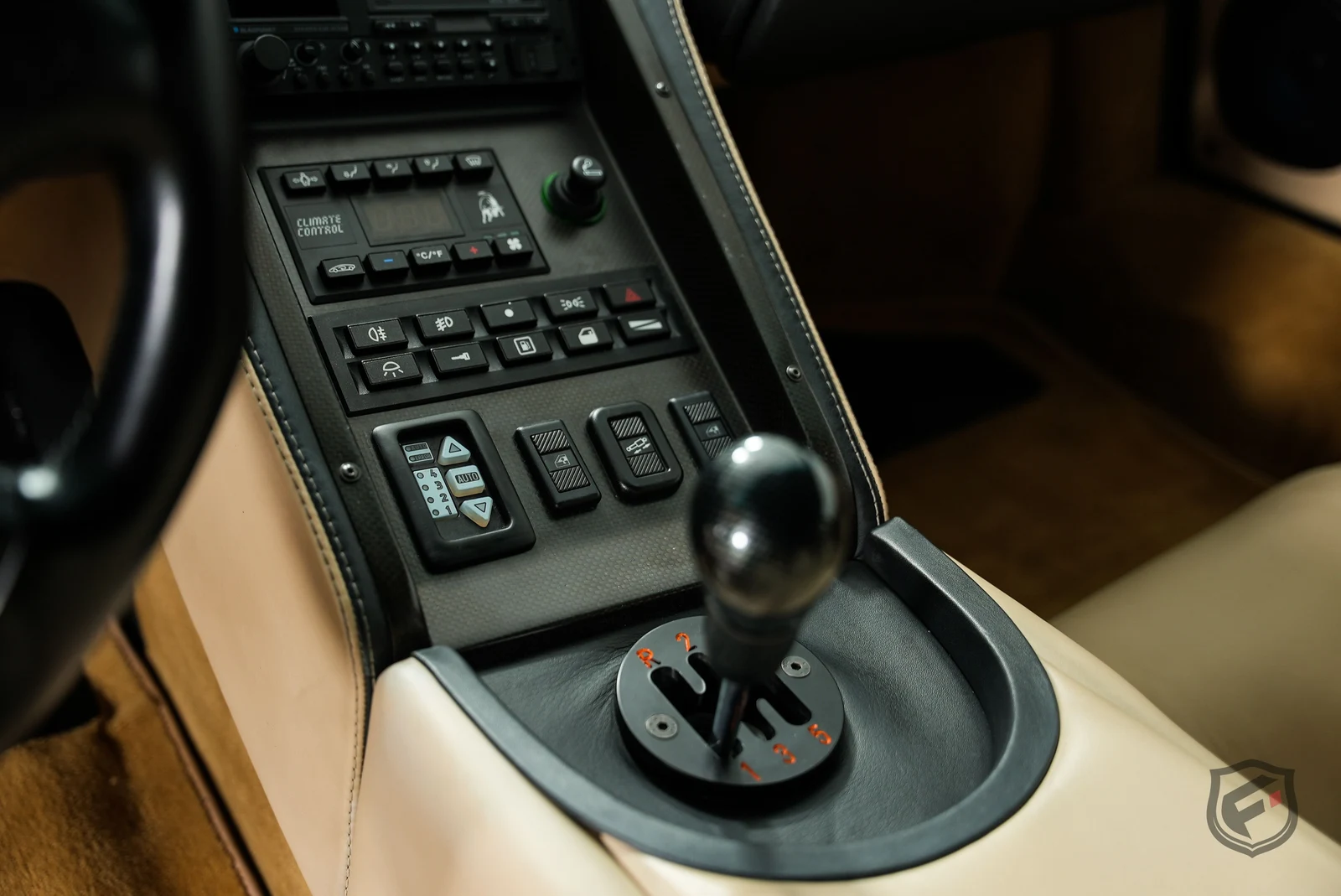 1998 Lamborghini Diablo SV, 3/20