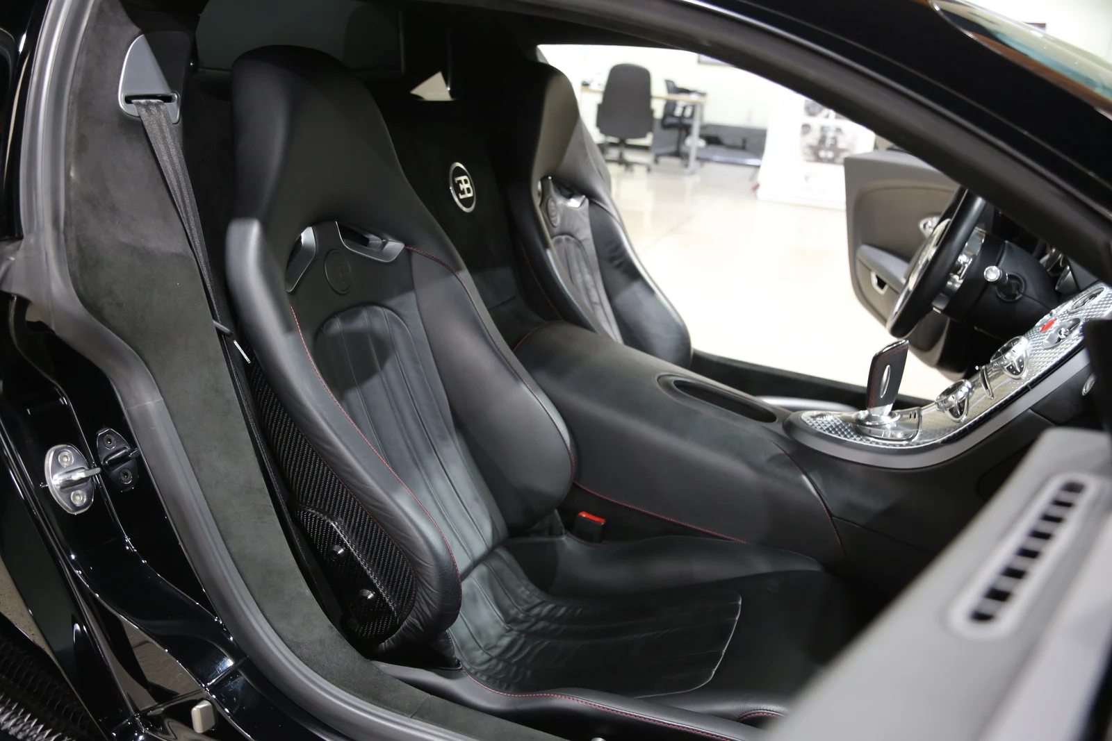 2008 Bugatti Veyron 16.4, 12/20