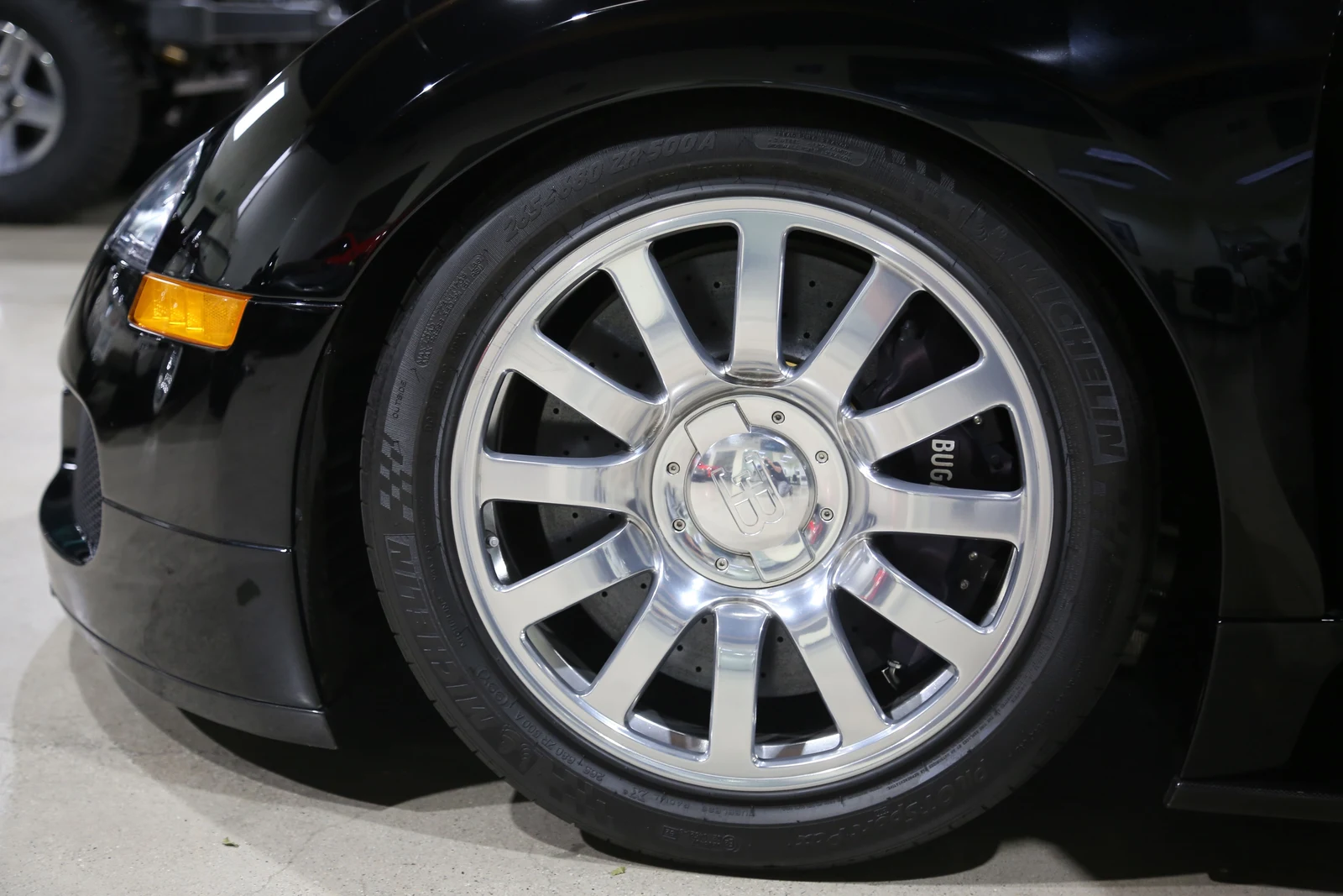 2008 Bugatti Veyron 16.4, 19/20