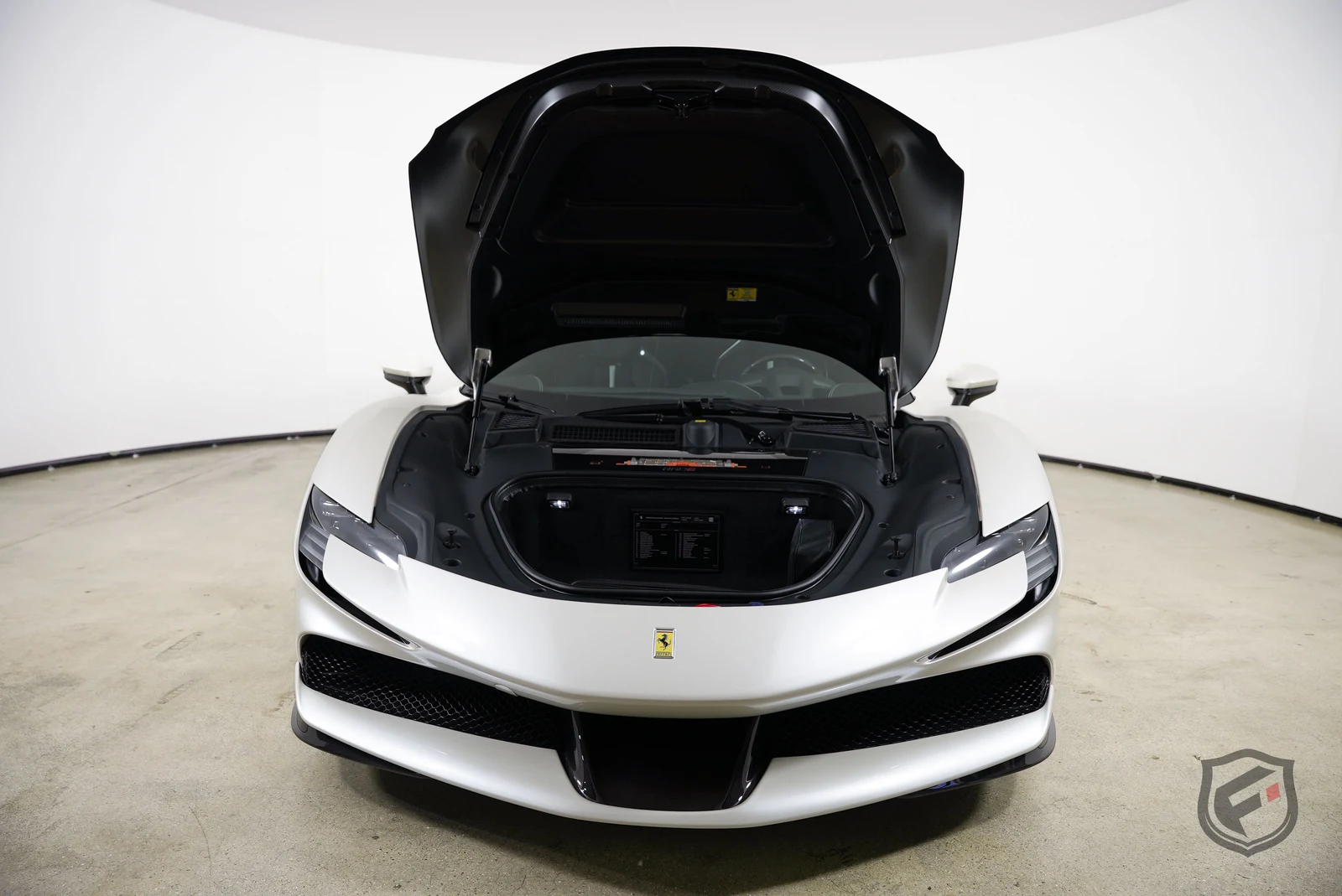 2022 Ferrari SF90 Stradale, 9/20