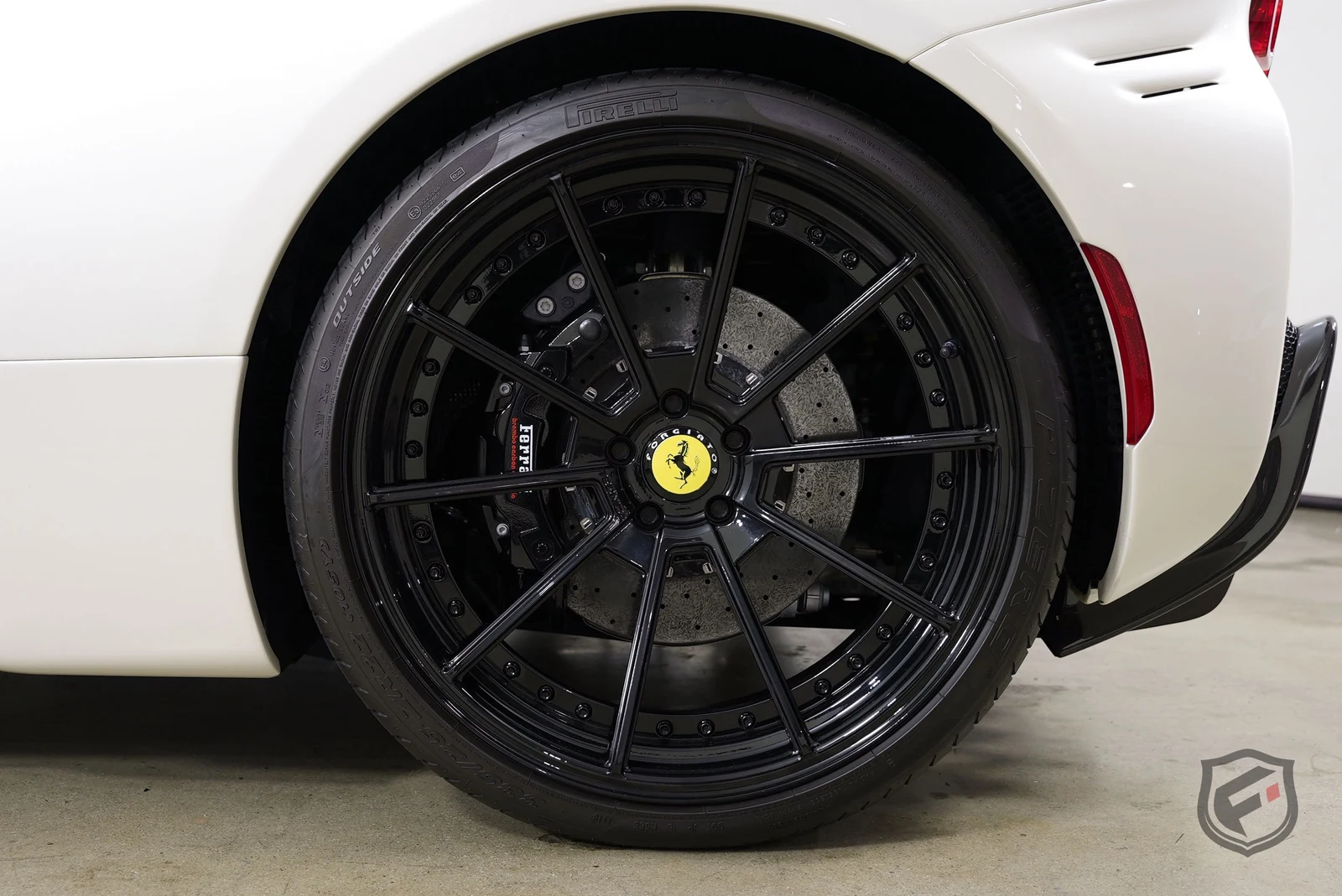 2022 Ferrari SF90 Stradale, 15/20