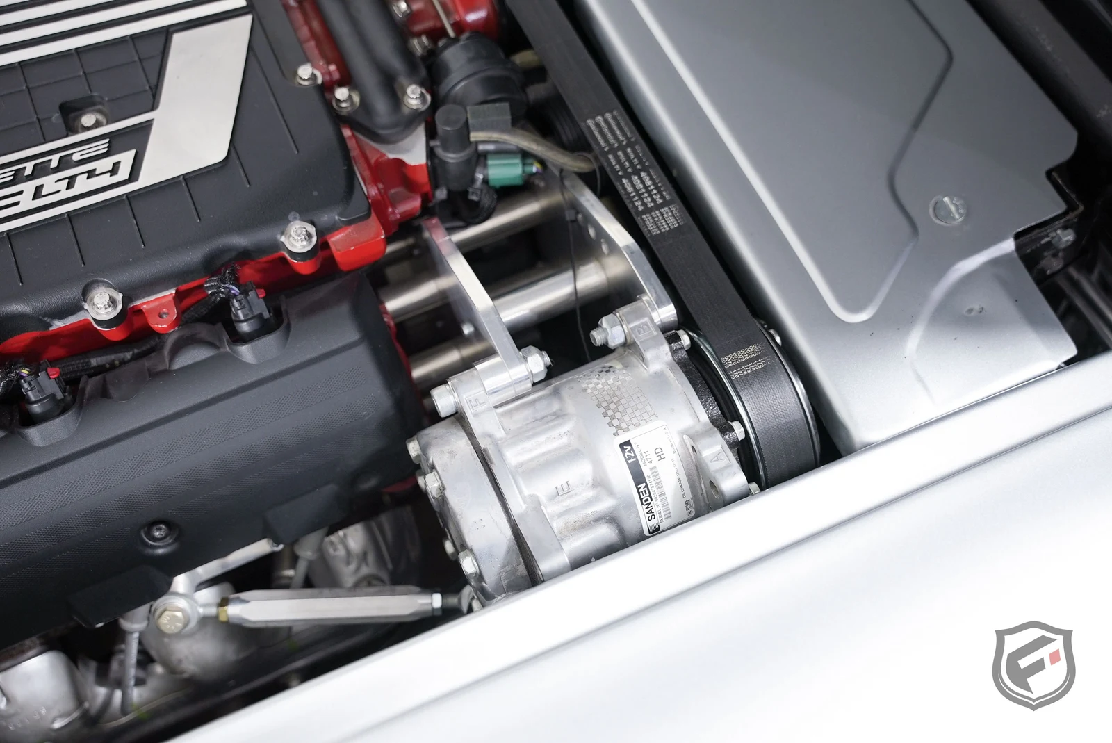 1962 Chevrolet Corvette LT4 Supercharged Restomod (C1), 16/20