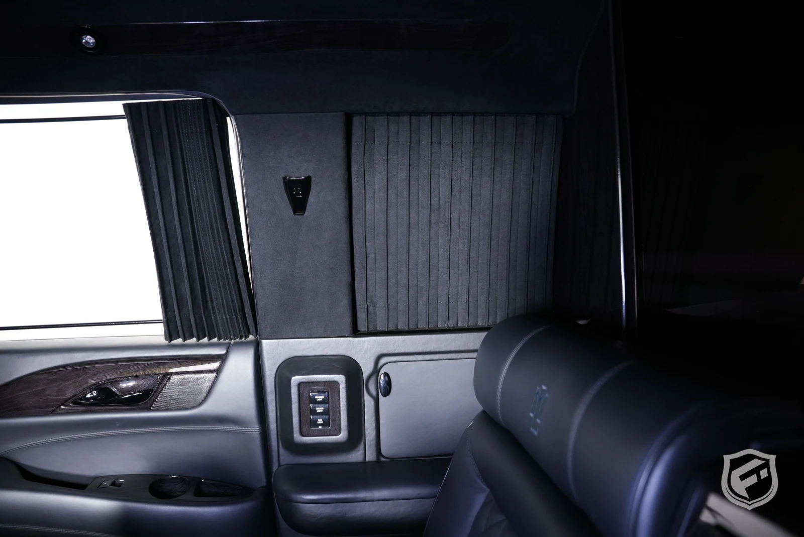 2018 Cadillac Escalade ESV Platinum Sky Captain, 11/20