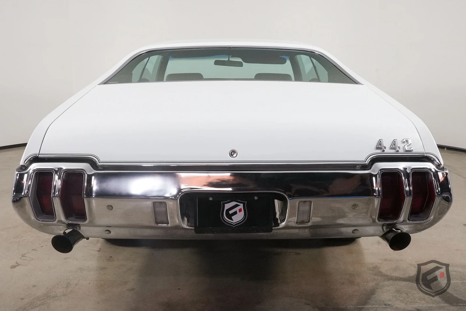 1970 Oldsmobile 442 W-30 Holiday Coupé, 2/20