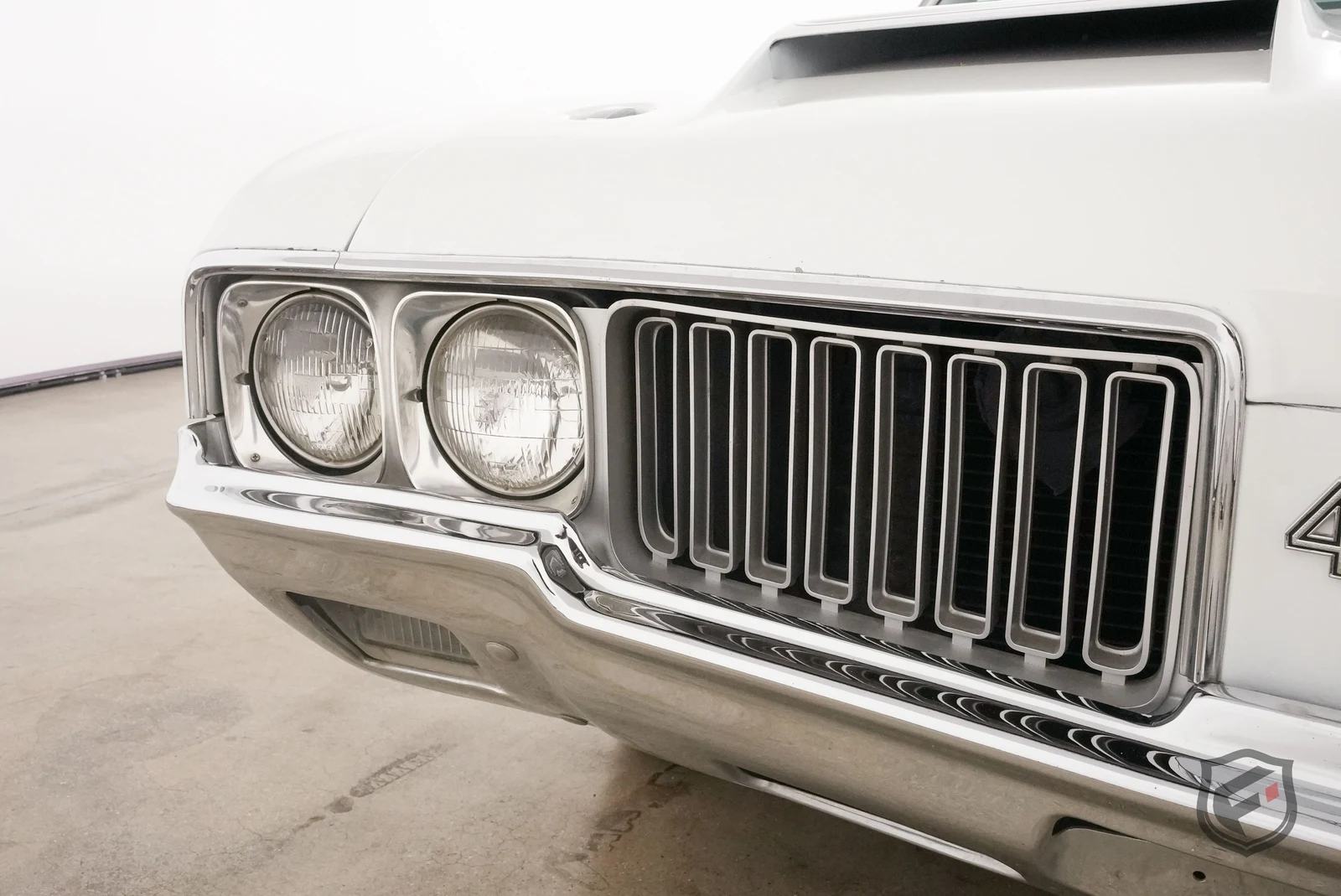 1970 Oldsmobile 442 W-30 Holiday Coupé, 13/20
