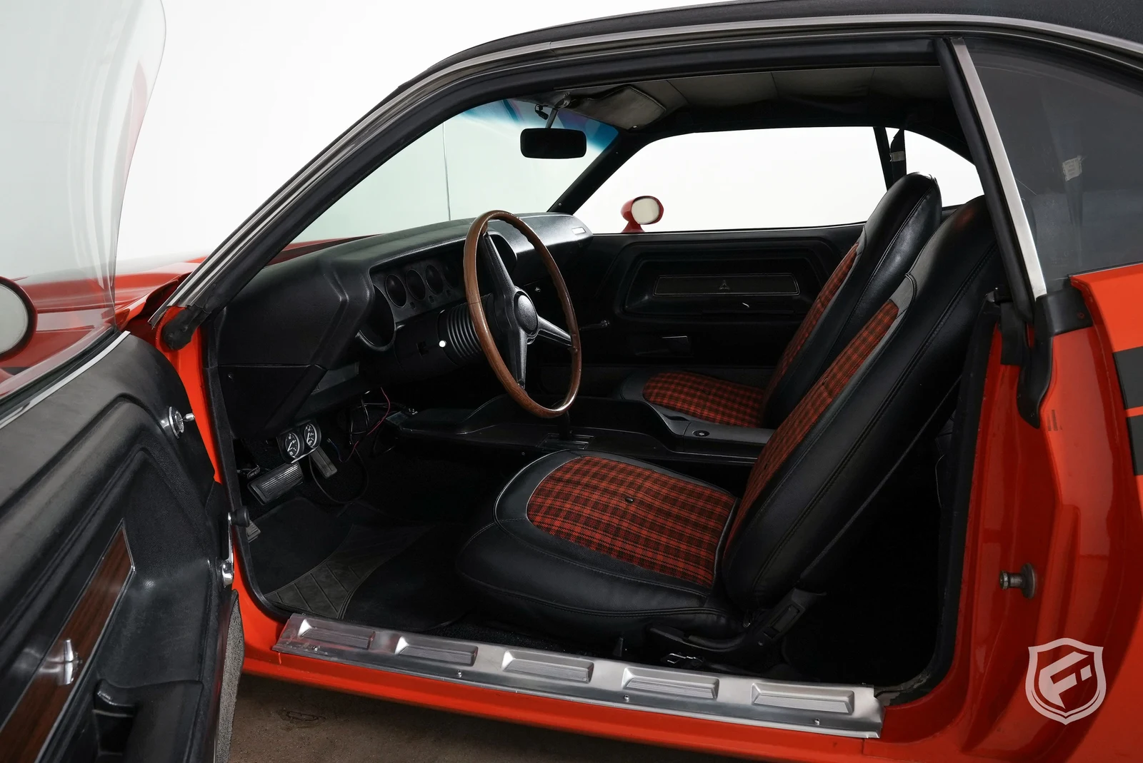 1971 Dodge Challenger 383 Restored (1st Generation), 3/20