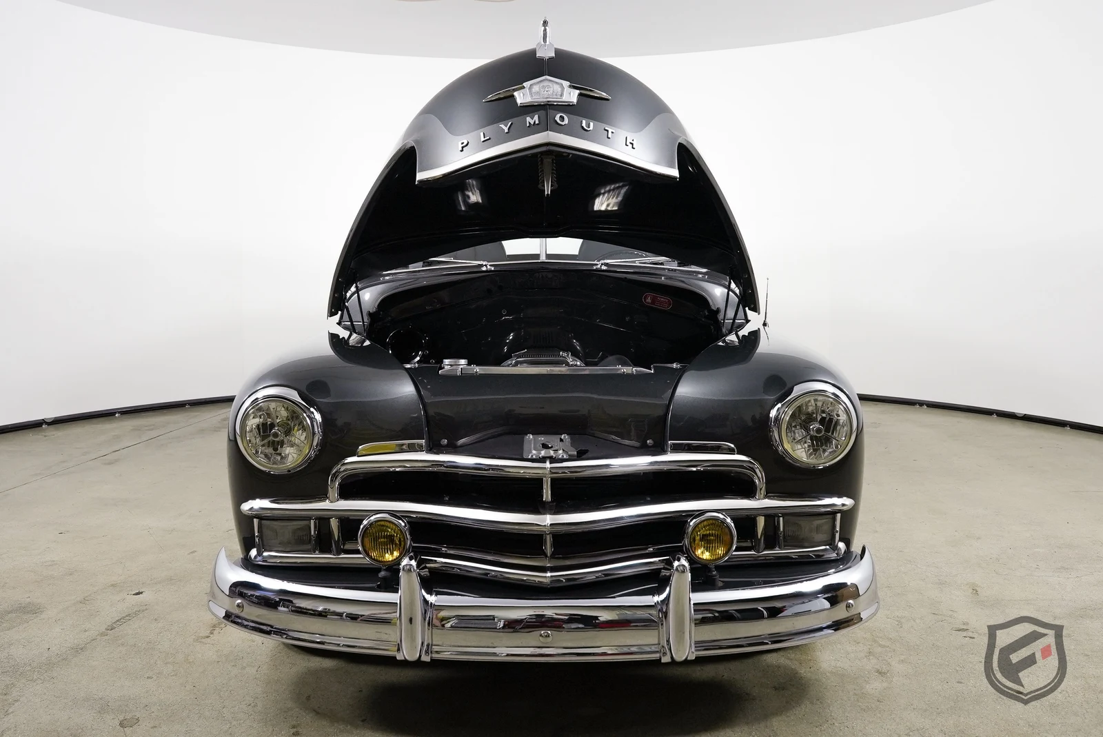 1950 Plymouth Special Deluxe Club Coupé LT1 Restomod, 8/20