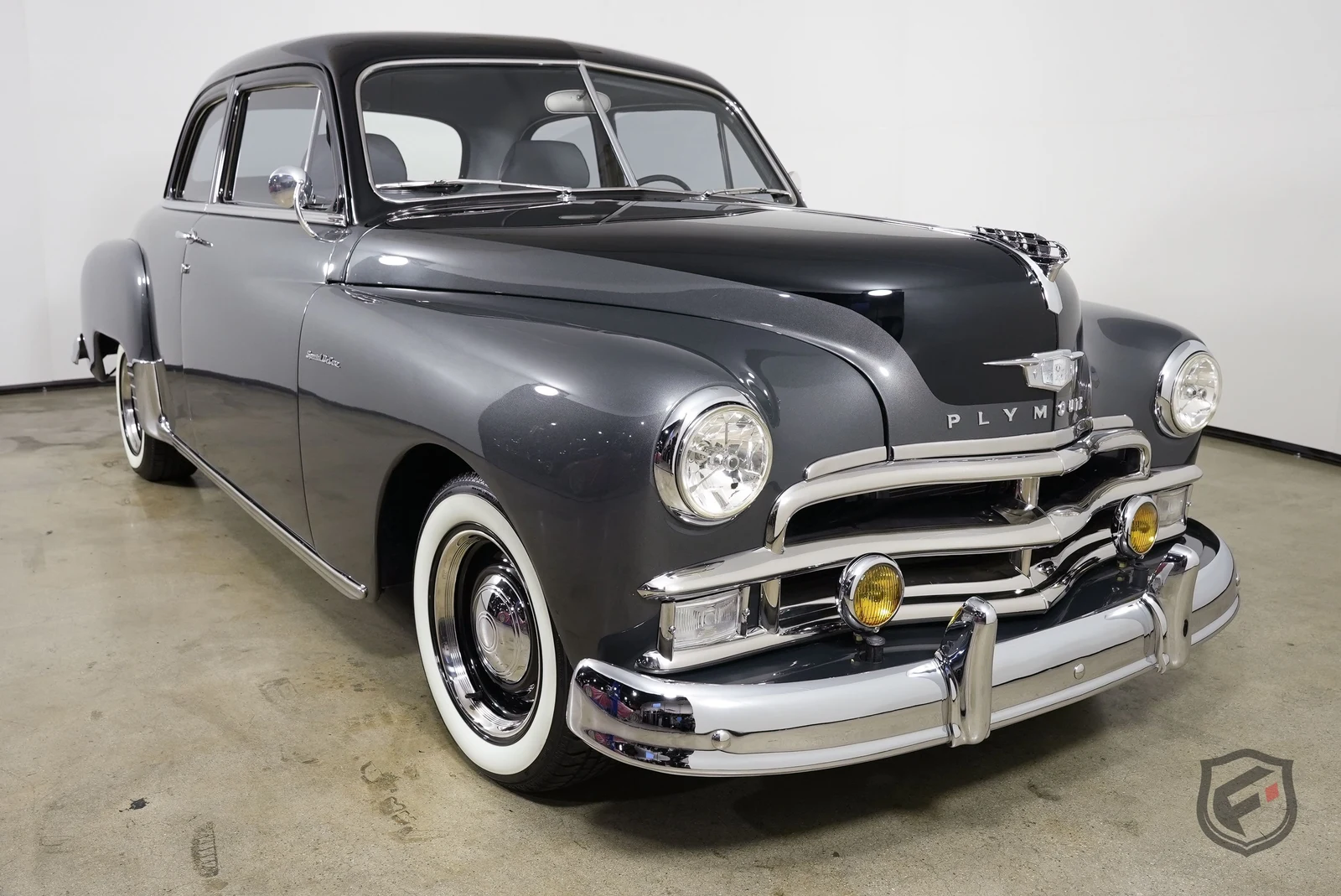 1950 Plymouth Special Deluxe Club Coupé LT1 Restomod, 20/20