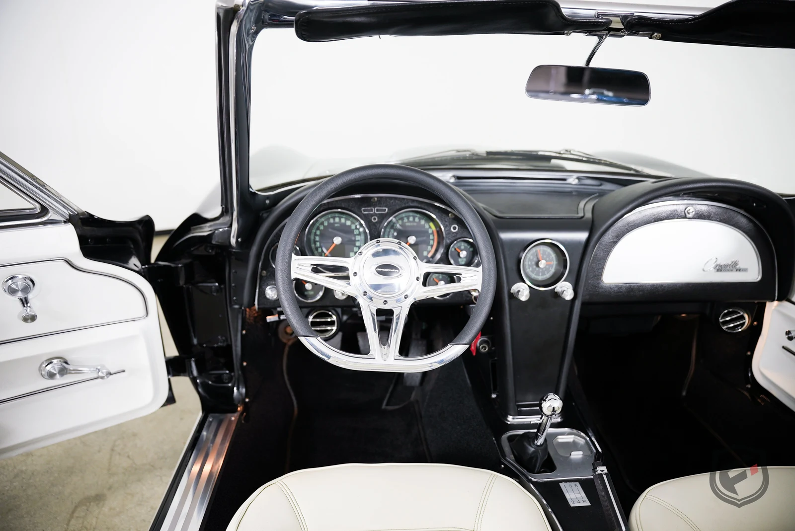 1965 Chevrolet Corvette Convertible LS3 Restomod (C2), 17/30