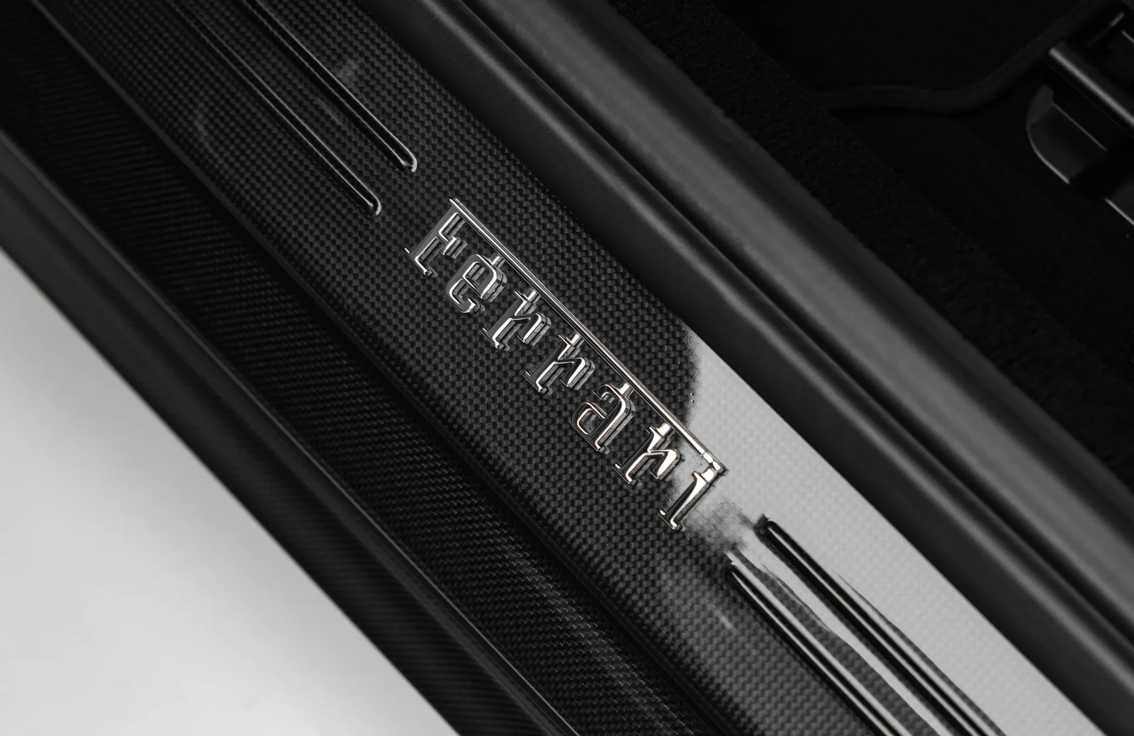 2019 Ferrari 812 Superfast for sale, photo 23 of 30
