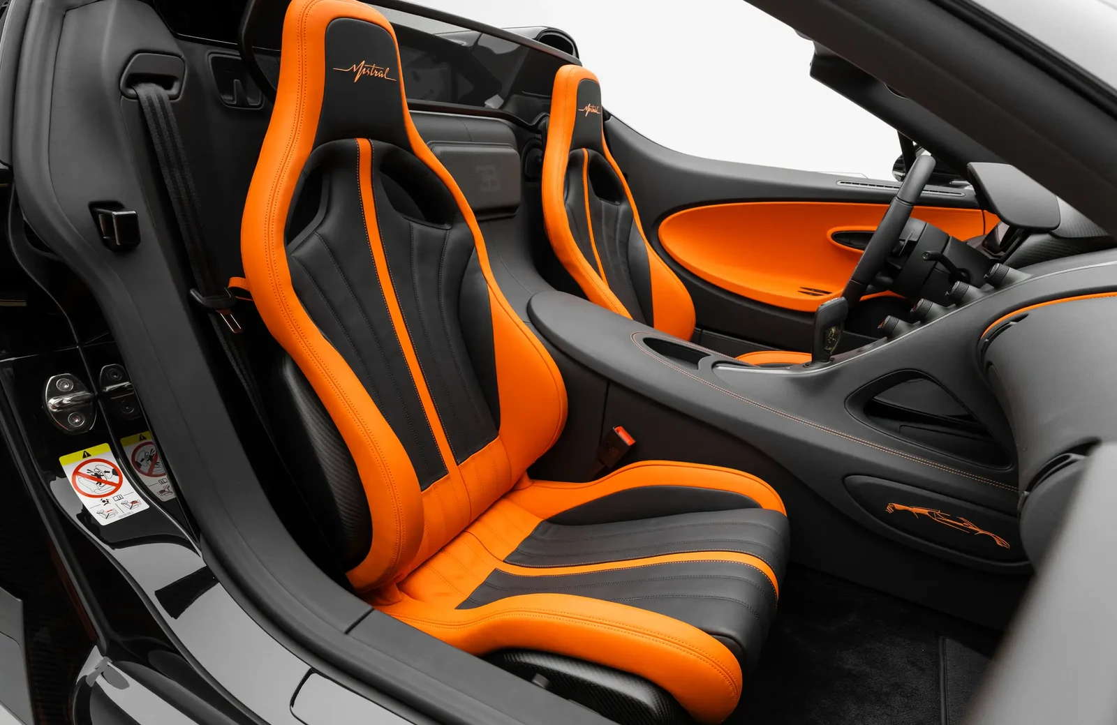 2025 Bugatti W16 Mistral interior, seats