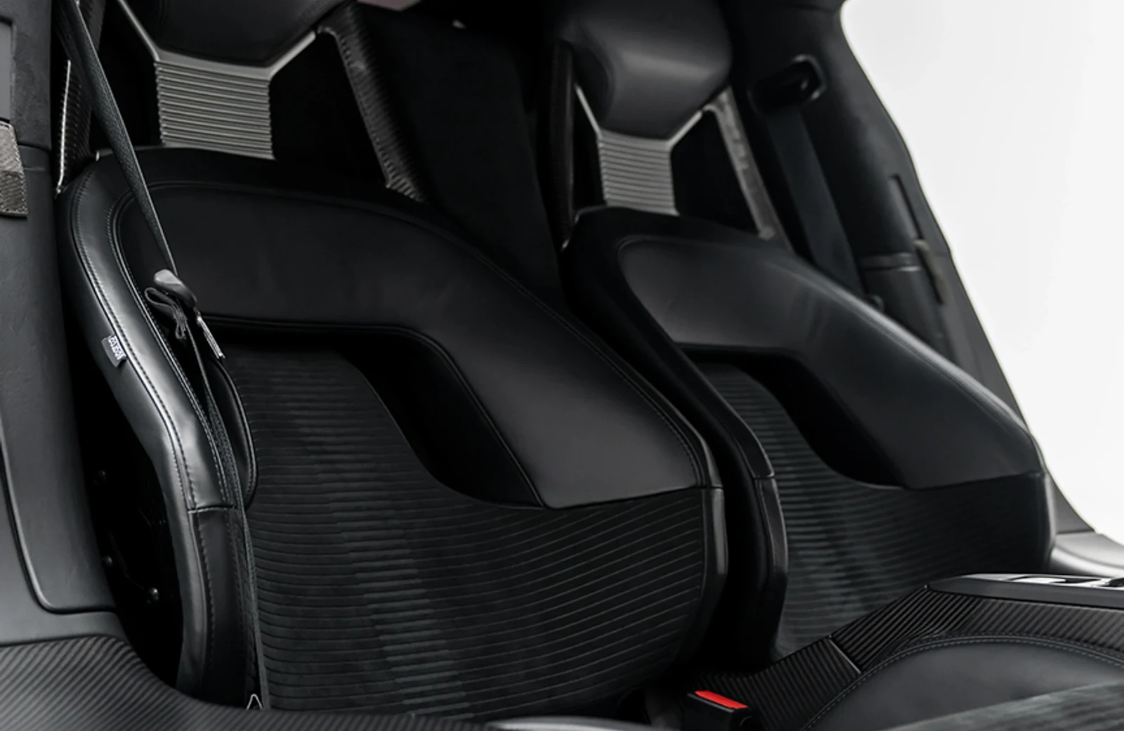 2017 Ford GT interior, seats, Black