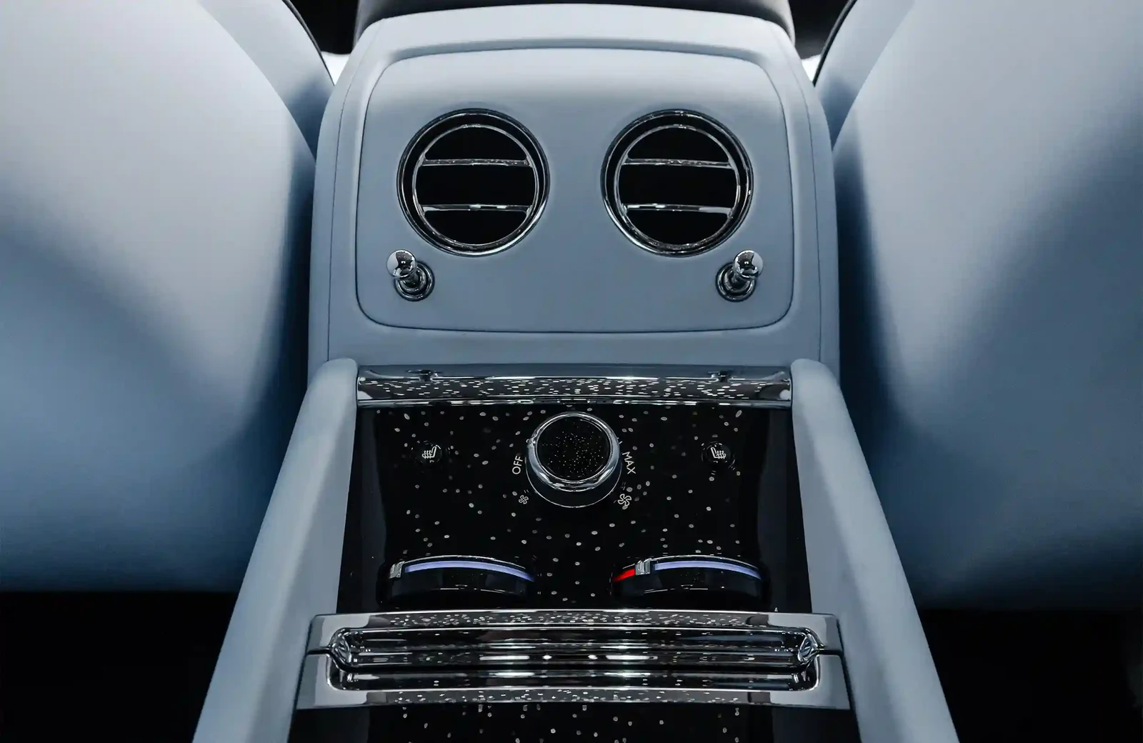 2025 Rolls-Royce Spectre interior, Blue