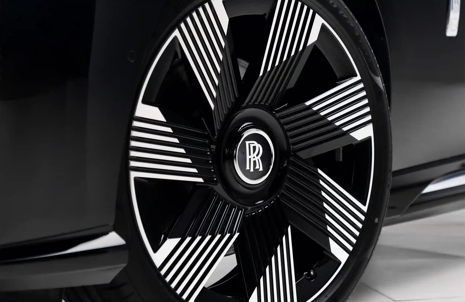 2025 Rolls-Royce Spectre, detail