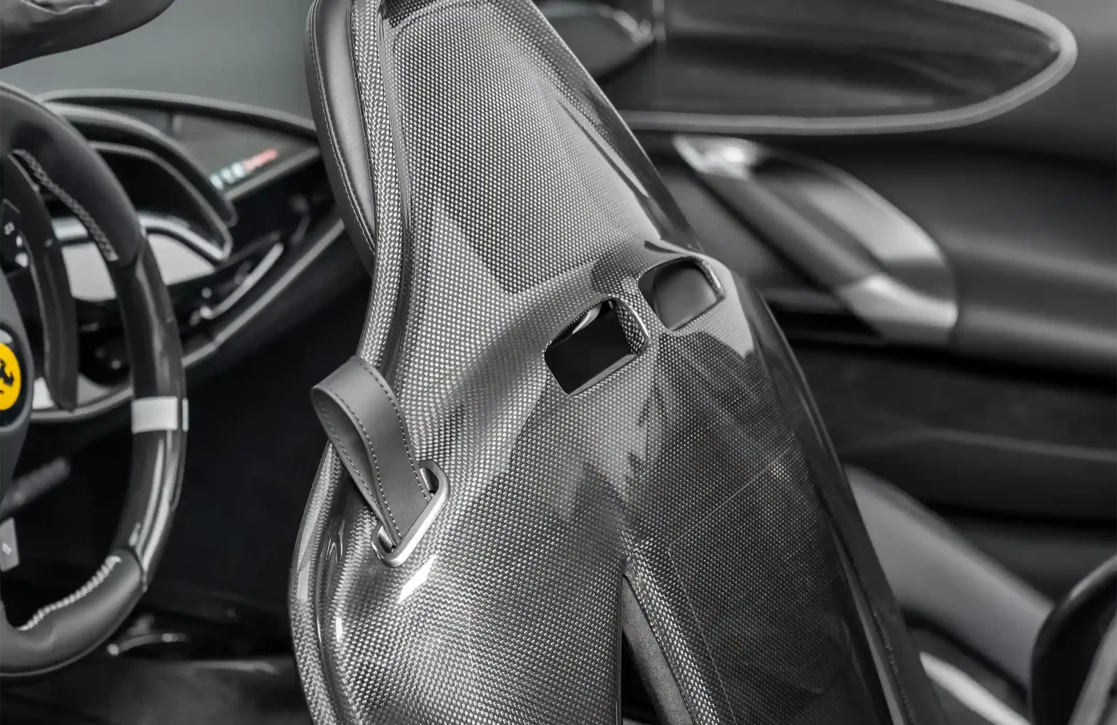 2023 Ferrari SF90 Spider, detail