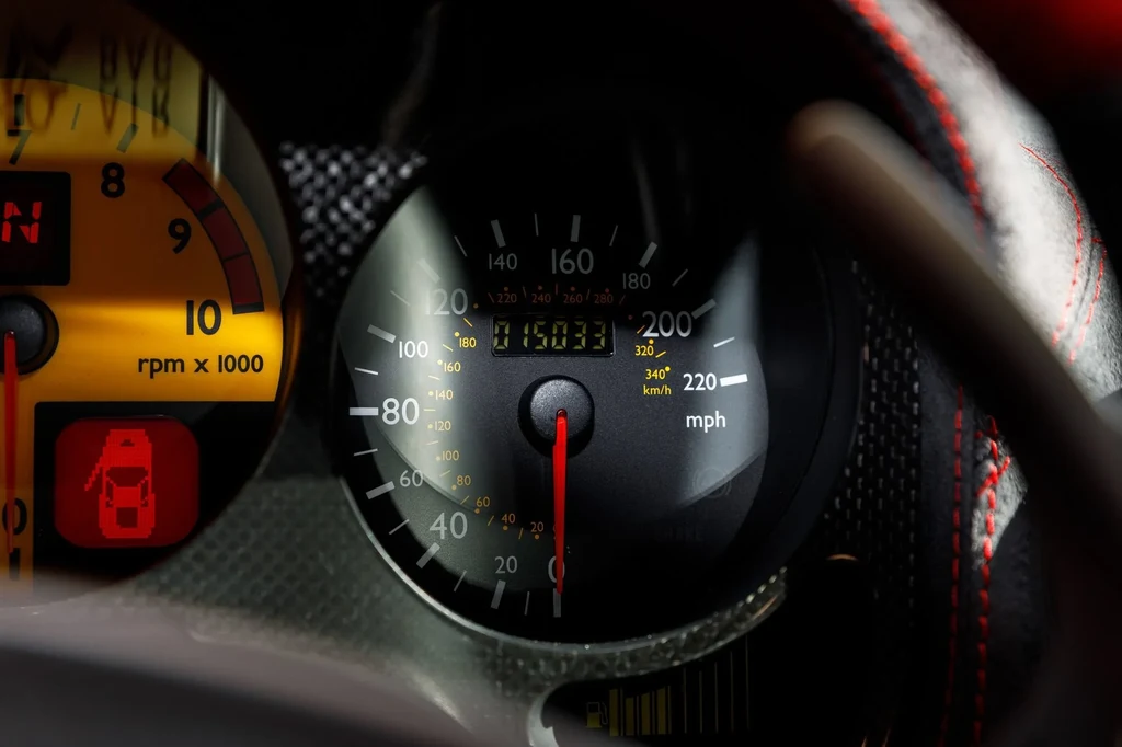 2004 Ferrari 360 Challenge Stradale, 18/20